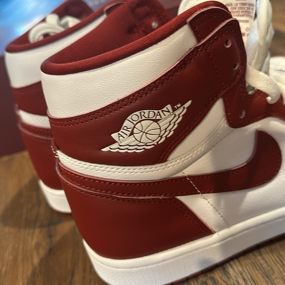 AIR JORDAN 1 Retro - Picture 9 of 9